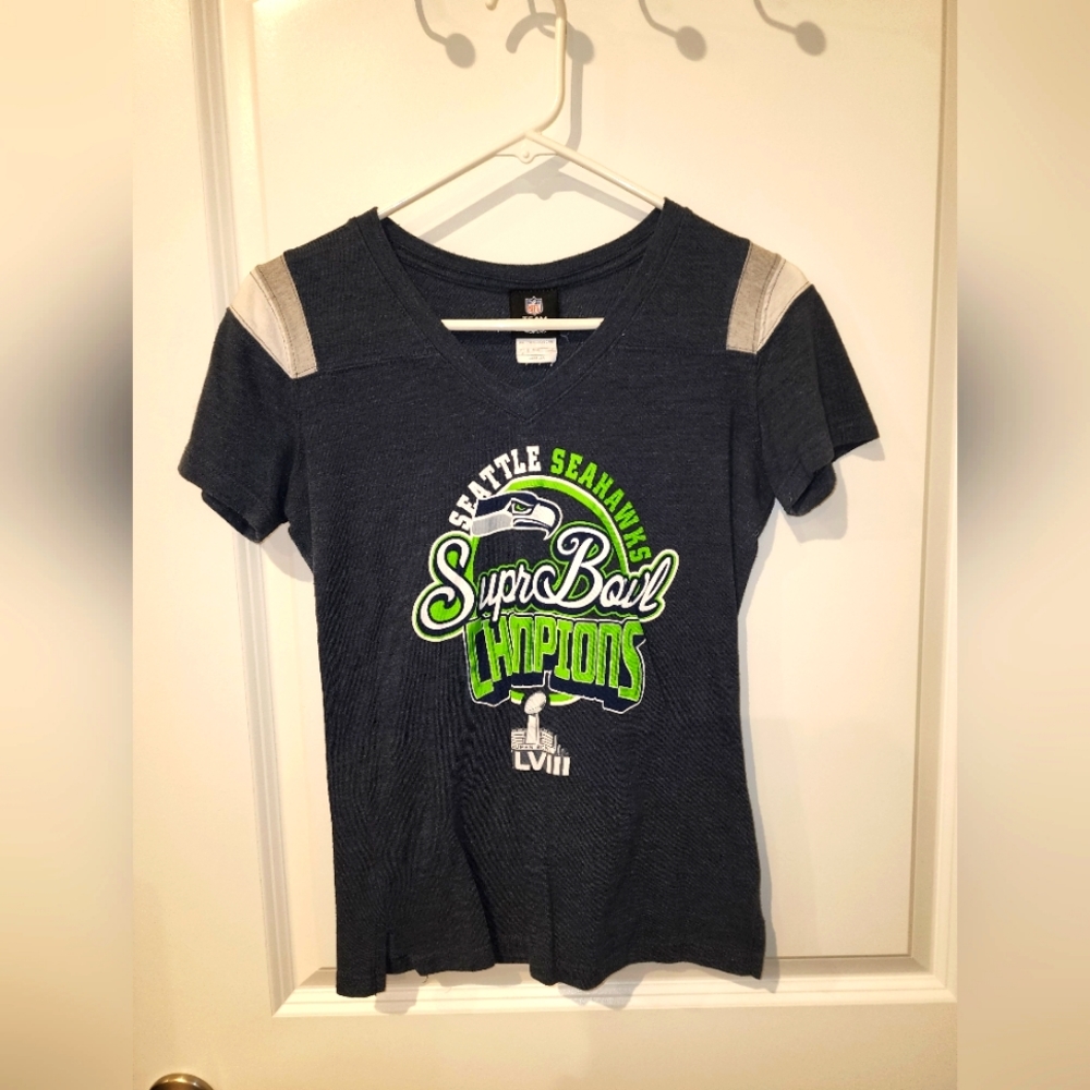 Women's Seattle Seahawks Superbowl 48 Champions Shirt Sz M
